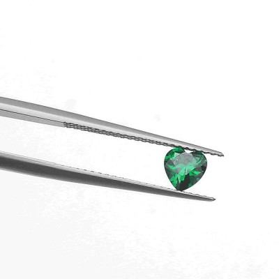 Сердце Цирконий Хризолит 4 х 4 мм